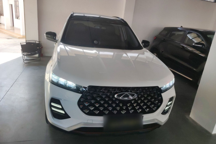 奇瑞 瑞虎7 2022款 超能版 1.5T CVT超能卫士车身外观2