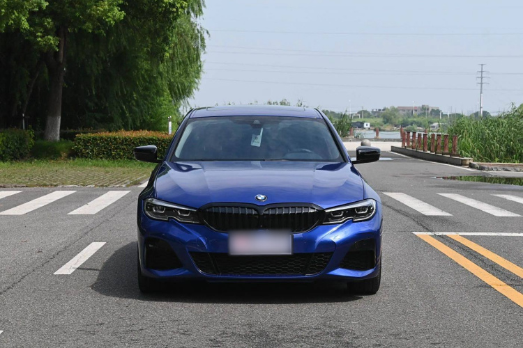 宝马3系 2021款 改款二 325Li M运动曜夜套装车身外观6001