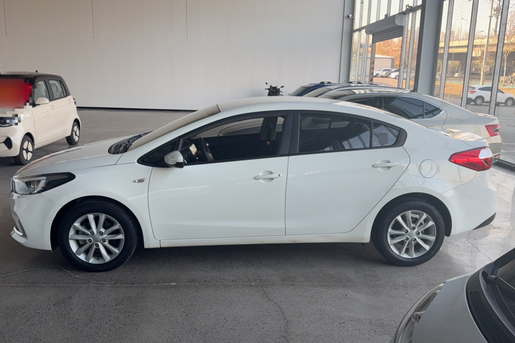 起亚K3 2016款 1.6L 自动GL车身外观6005