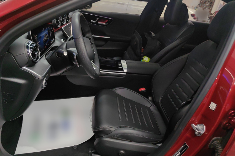 奔驰C级 2022款 C 200 L 运动版局部细节19