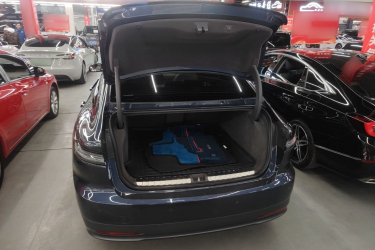 蔚来ET7 2022款 100kWh 首发版机舱底盘23