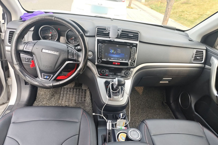 哈弗H6 2017款 蓝标 运动版 1.5T 自动两驱豪华型中控内饰12