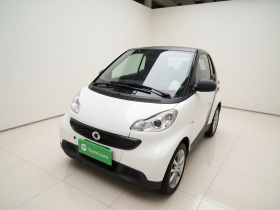 smart fortwo 2012款 1.0 MHD 硬顶标准版