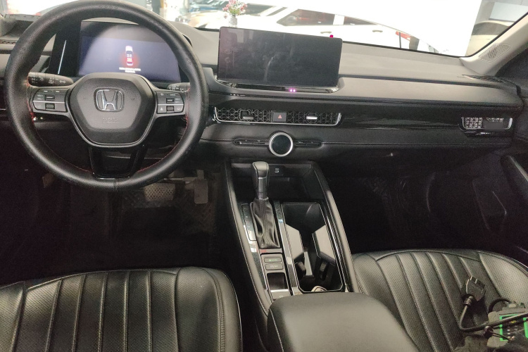 本田 英仕派 2023款 260TURBO 精致版中控内饰12