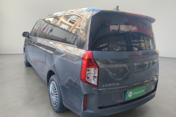 五菱汽车 五菱征程 2021款 1.5T 手动豪华型车身外观5