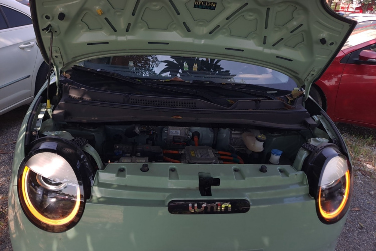 长安Lumin 2022款 210km 香甜款局部细节24