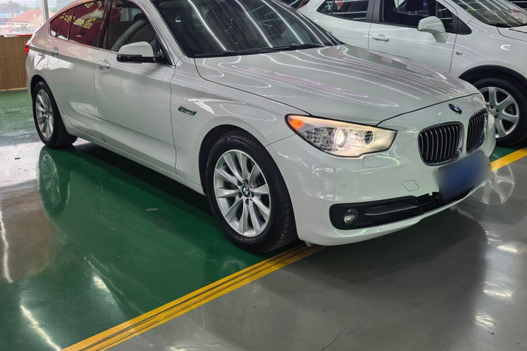 宝马5系GT 2014款 528i 领先型车身外观6003