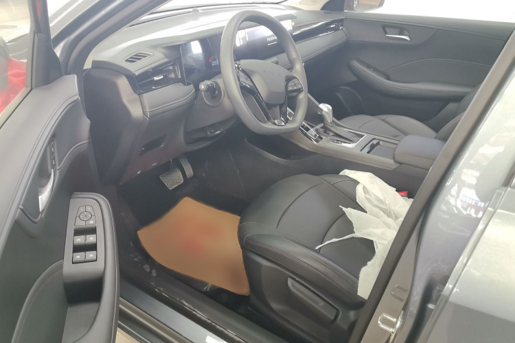 荣威i5 2026款 1.5L CVT豪华版中控内饰7001