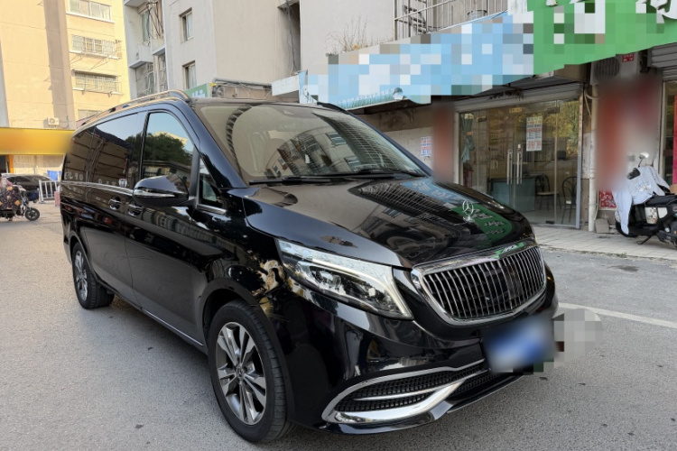 奔驰V级 2018款 V 260 领航版 国VI车身外观6004