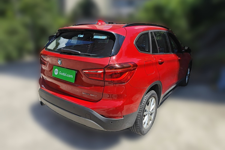 宝马X1 2019款 sDrive18Li 时尚型车身外观6005