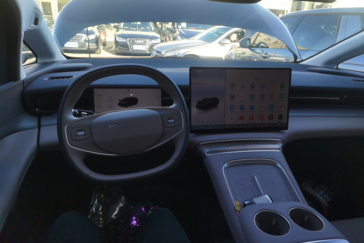 小鹏X9 2025款 740超长续航 Max中控内饰13