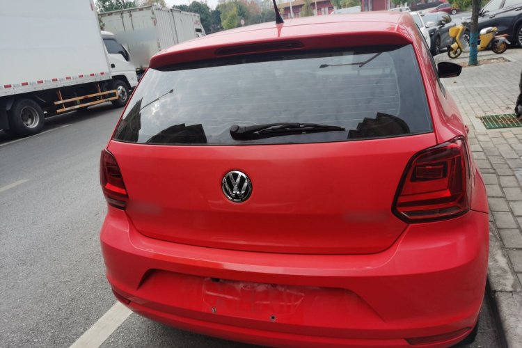 大众 Polo 2014款 1.4L 手动风尚版车身外观6