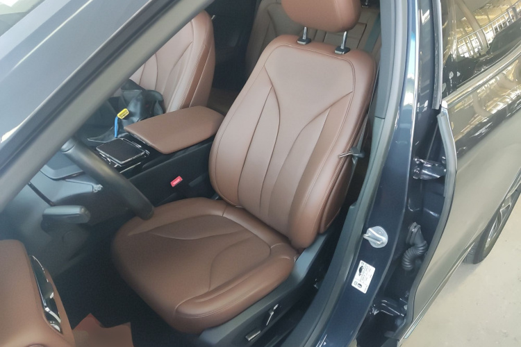 林肯 航海家 2021款 2.0T 四驱尊雅版局部细节19