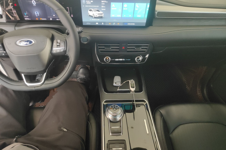 福特 锐界 2021款 PLUS EcoBoost 245 两驱精锐型 5座中控内饰12
