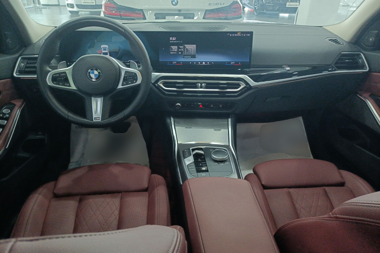 宝马3系 2023款 325Li M运动曜夜套装中控内饰12