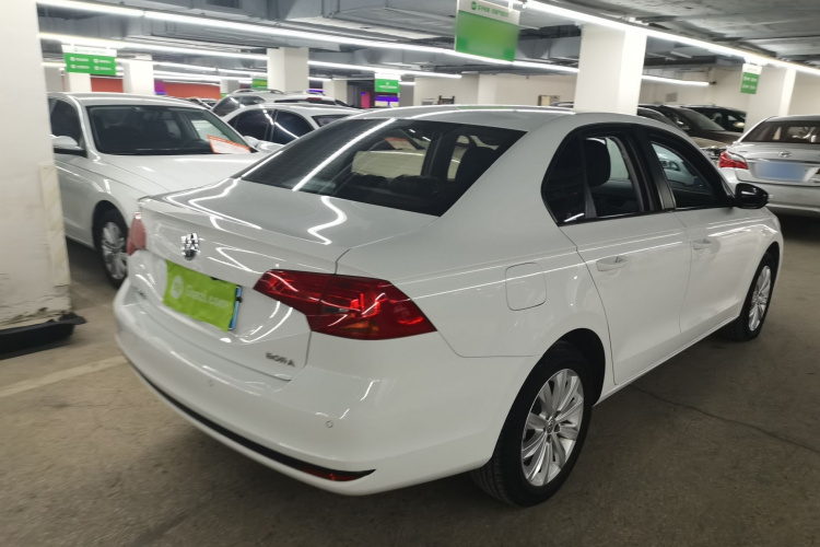 大众 2019款 改款 宝来·传奇 1.5L 自动时尚型 国VI车身外观7