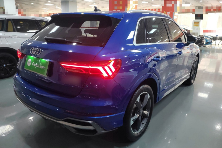 奥迪Q3 2019款 40 TFSI 时尚动感型车身外观6005