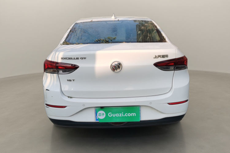 别克 英朗 2018款 18T 自动精英型车身外观6