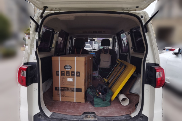 长安凯程 欧诺S 2025款 1.5L 尊享版双蒸空调客车JL473QG 5座中控内饰23