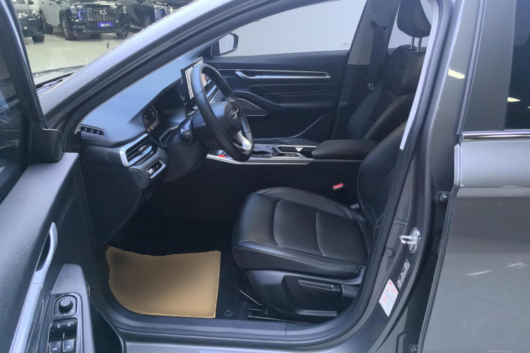 吉利汽车 帝豪 2023款 第4代冠军版 1.5L CVT尊贵型中控内饰19