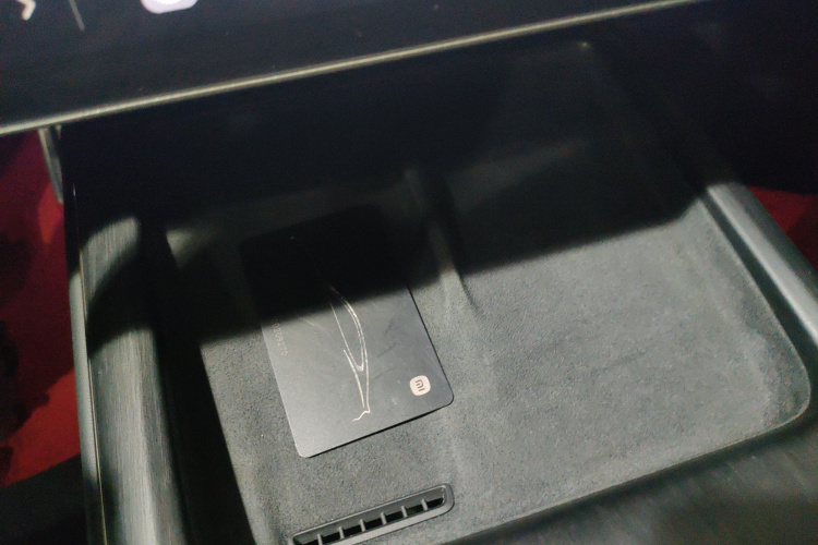 小米汽车 小米SU7 2024款 四驱超长续航高阶智驾Max版中控内饰7001