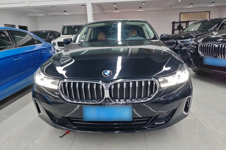 宝马6系GT 2021款 630i 豪华设计套装车身外观6001