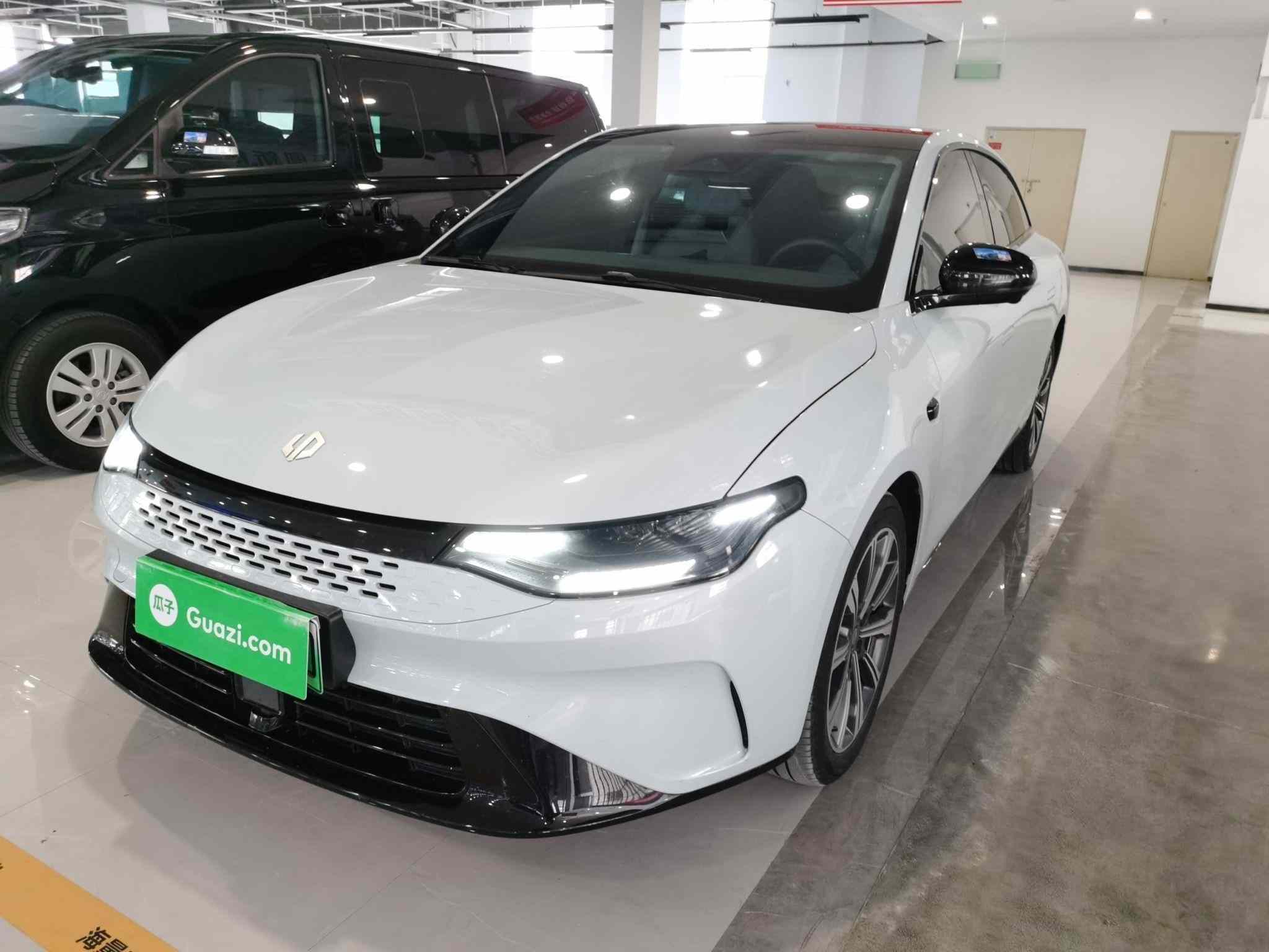 零跑汽车 零跑C01 2023款 增程 216 舒享版(2)