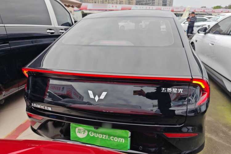 五菱汽车 五菱星光 2024款 共创版 510 进阶型车身外观6