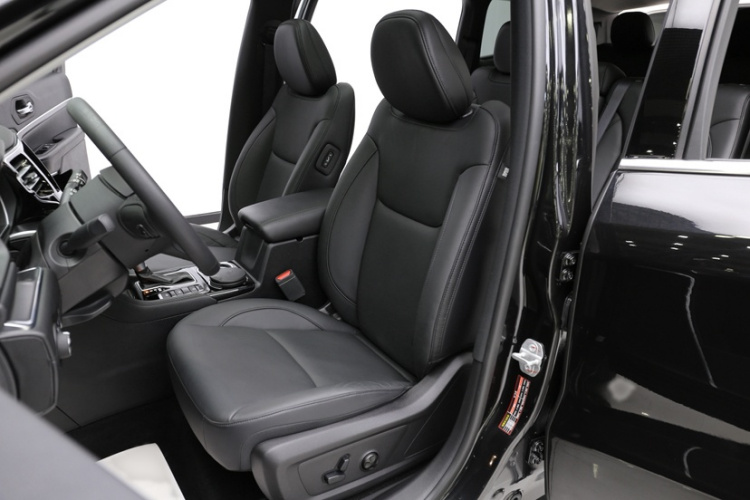 Jeep 大指挥官 2018款 2.0T 四驱悦享版 国VI局部细节19