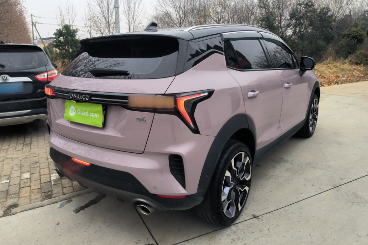 领克06 2021款 1.5T Shero粉色特别版车身外观7