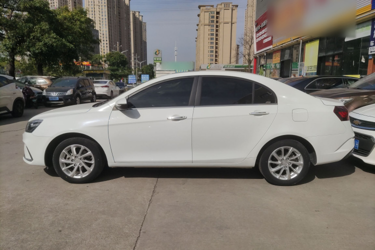 吉利汽车 帝豪 2021款 UP 1.5L CVT向上版车身外观4