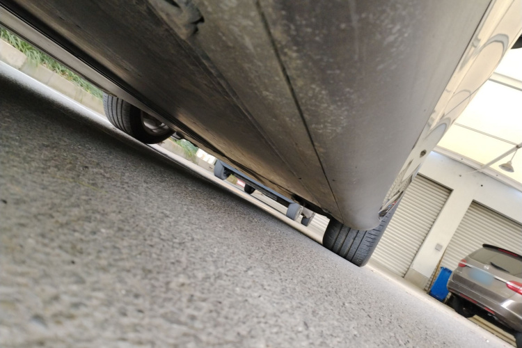 特斯拉 Model Y 2022款 后轮驱动版局部细节9002