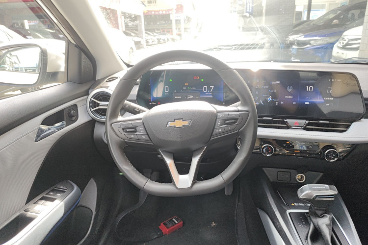 雪佛兰 科鲁泽 2024款 1.5L 双离合悦享版中控内饰13