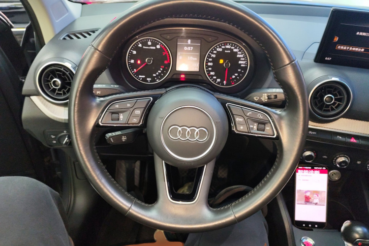 奥迪Q2L 2020款 35 TFSI 进取动感型局部细节13