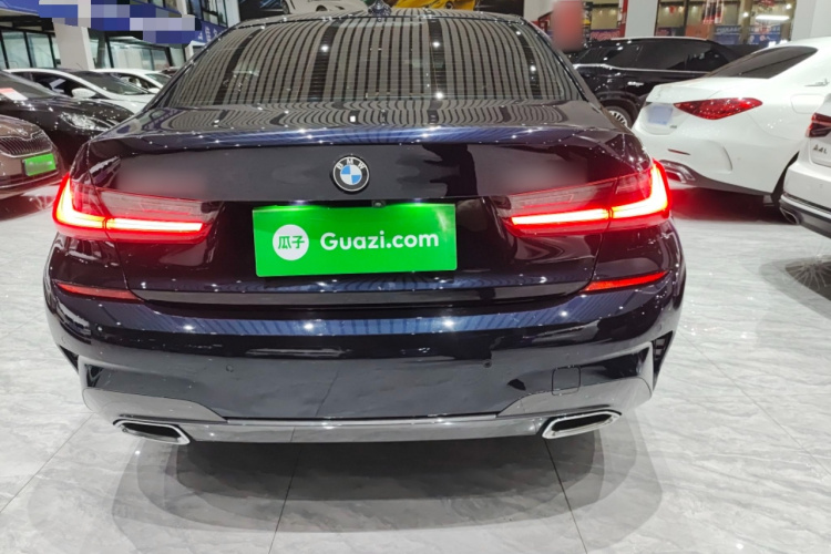 宝马3系 2022款 改款 325Li M运动套装车身外观6004