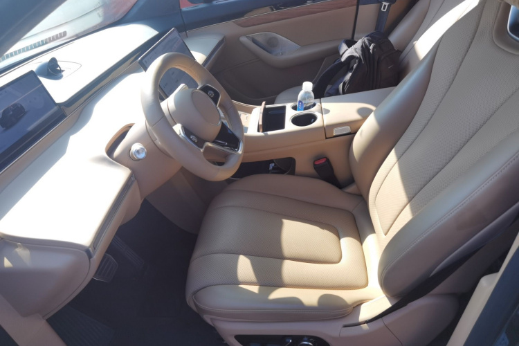 鸿蒙智行 智界R7 2024款 纯电 802km Max局部细节19