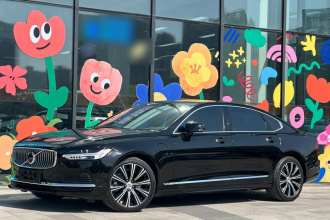 沃尔沃S90新能源 2022款 T8 E驱混动 智雅豪华版