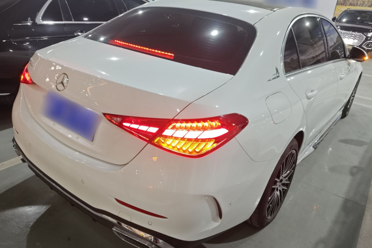 奔驰C级 2023款 改款二 C 260 L 运动版车身外观6004