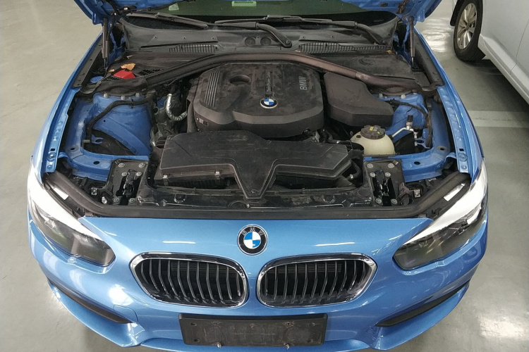 宝马1系(进口) 2018款 118i 领先型局部细节24