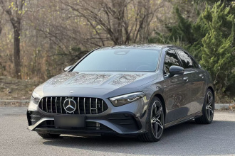 奔驰A级AMG 2025款 AMG A 35 L 4MATIC