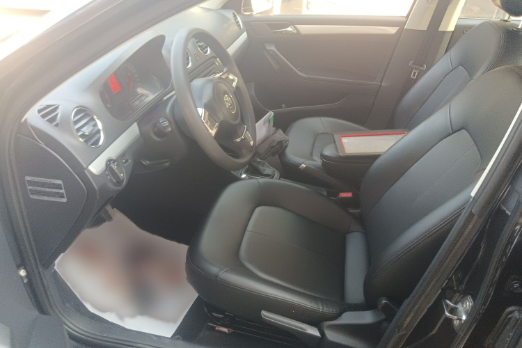 大众 捷达 2015款 1.6L 自动舒适型局部细节19