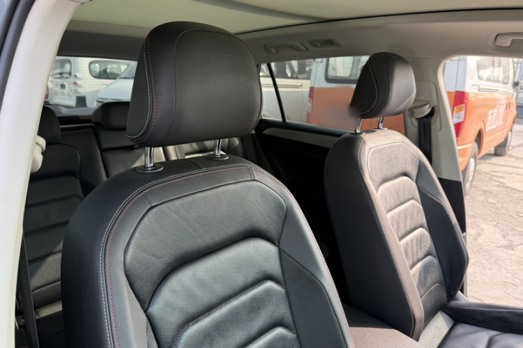 大众 探岳 2019款 330TSI 两驱豪华型 国VI中控内饰7009