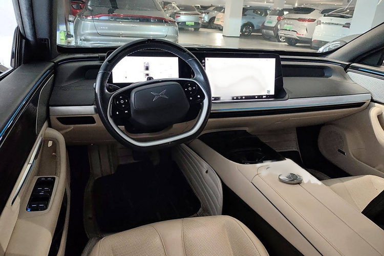 小鹏P7 2021款 480N局部细节13