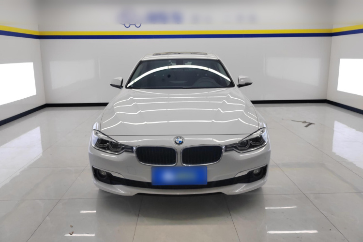 宝马3系 2017款 320Li 时尚型车身外观2