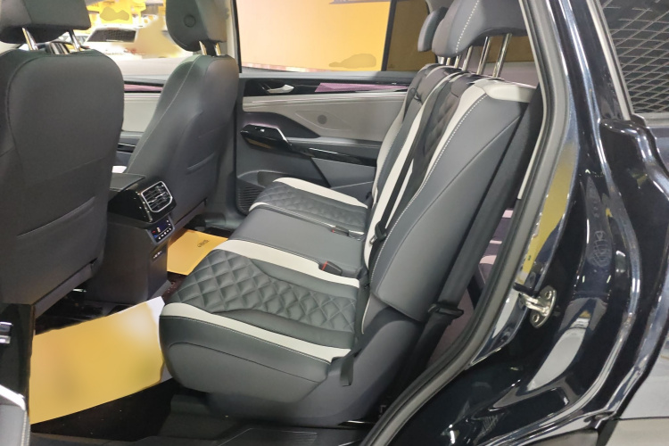 大众 ID.6 CROZZ 2022款 长续航PRO版中控内饰7004