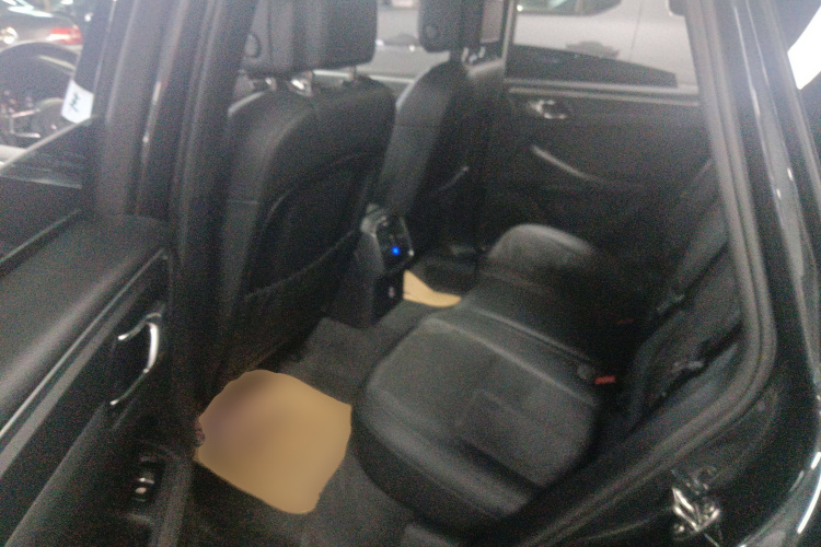 保时捷 2021款 Macan 2.0T中控内饰21