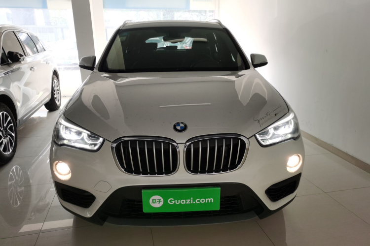 宝马X1 2018款 sDrive20Li 领先型车身外观6001