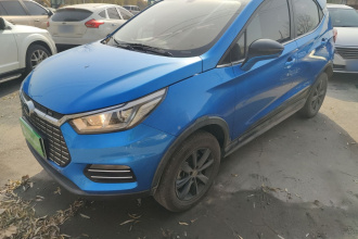 比亚迪 元新能源 2018款 EV360 智联炫酷型