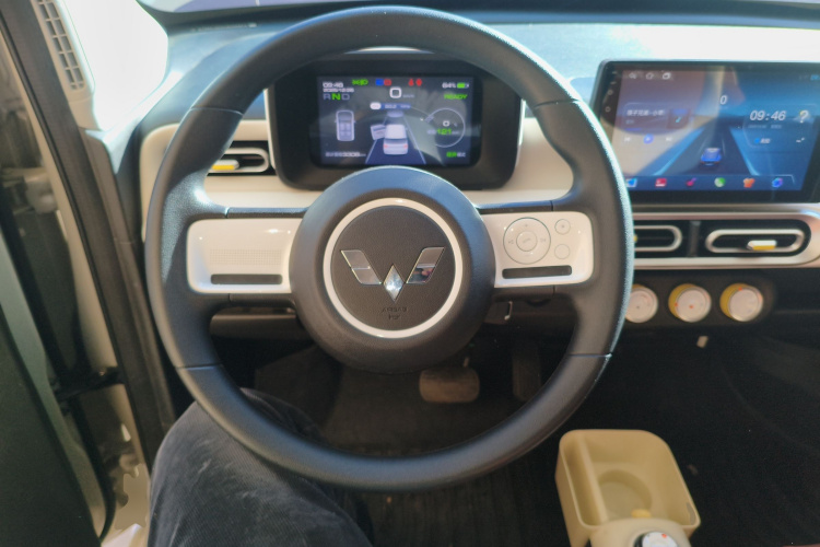 五菱汽车 宏光MINIEV 2024款 第三代 215km 青春版中控内饰13