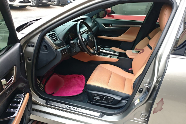雷克萨斯GS 2016款 200t F SPORT局部细节19